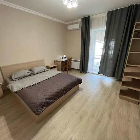 Fox Rooms 90 Mykolaiv Exterior photo