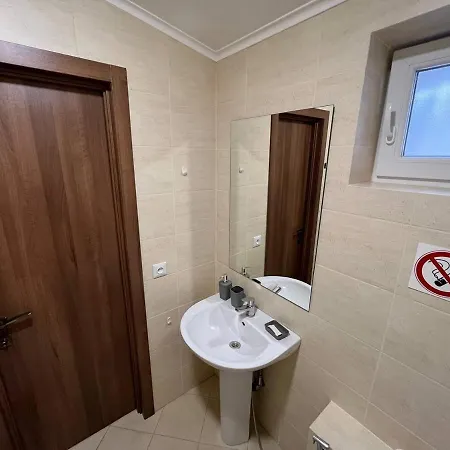Fox Rooms 90 Mykolaiv Exterior photo