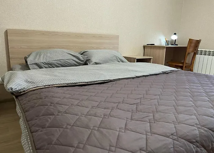 Fox Rooms 90